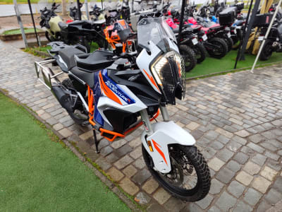 KTM 1290 SUPER ADVENTURE R 2023
