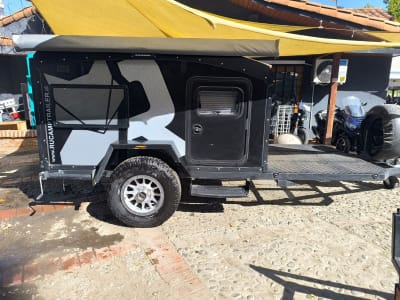 CAMPER