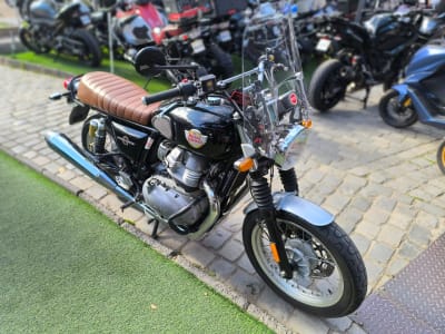 ROYAL ENFIELD INTERCEPTOR 650 2021