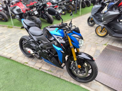 SUZUKI GSXS 1000 2019