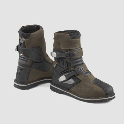Forma – Terra Evo Low T-44/10