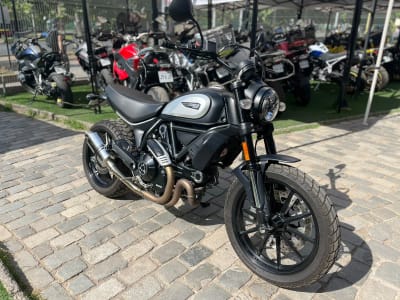 DUCATI SCRAMBLER 800 DARK 2022