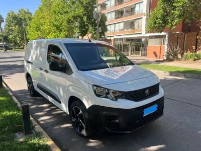 PEUGEOT PARTNER L2 2021