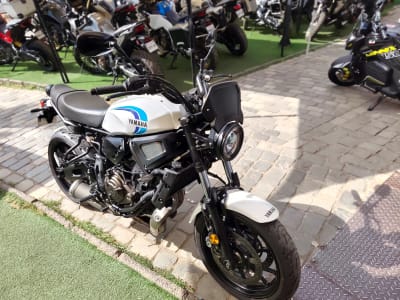 YAMAHA XSR 700 2022