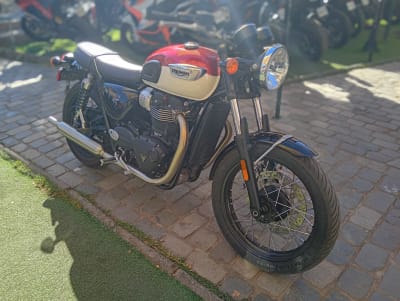 Triumph Bonneville T100 2024