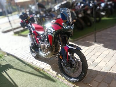 HONDA AFRICA TWIN 1100 LA AÑO 2024