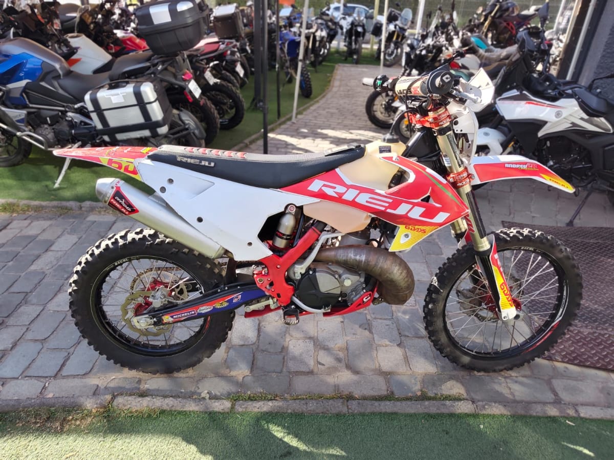 RIEJU 300 SIX DAYS 20252