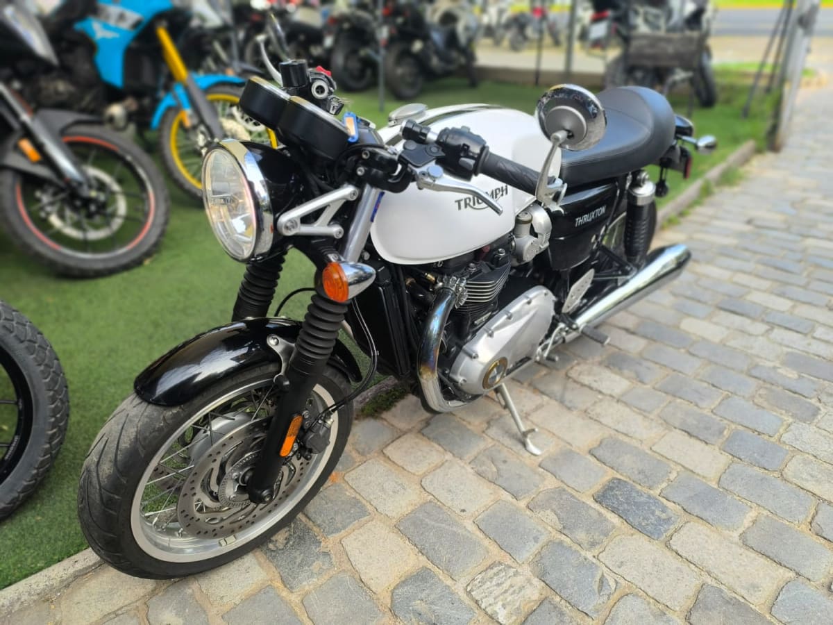 TRIUMPH THRUXTON 1200 20171
