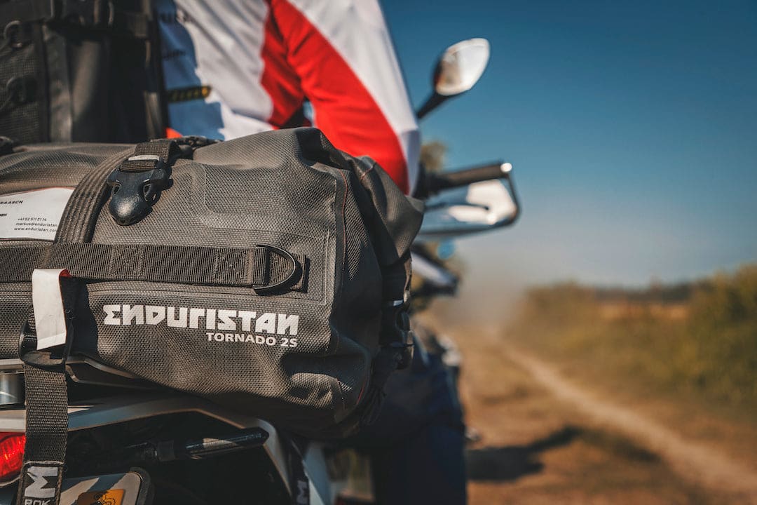 BOLSO ENDURISTAN  TORNADO 25 LITROS4