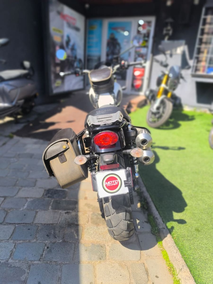 TRIUMPH STREET SCRAMBLER 20191