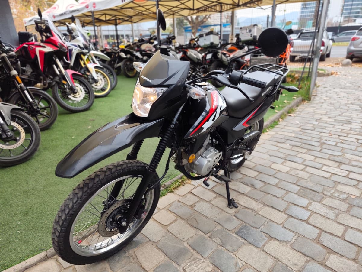 HONDA XR 150 L 20252