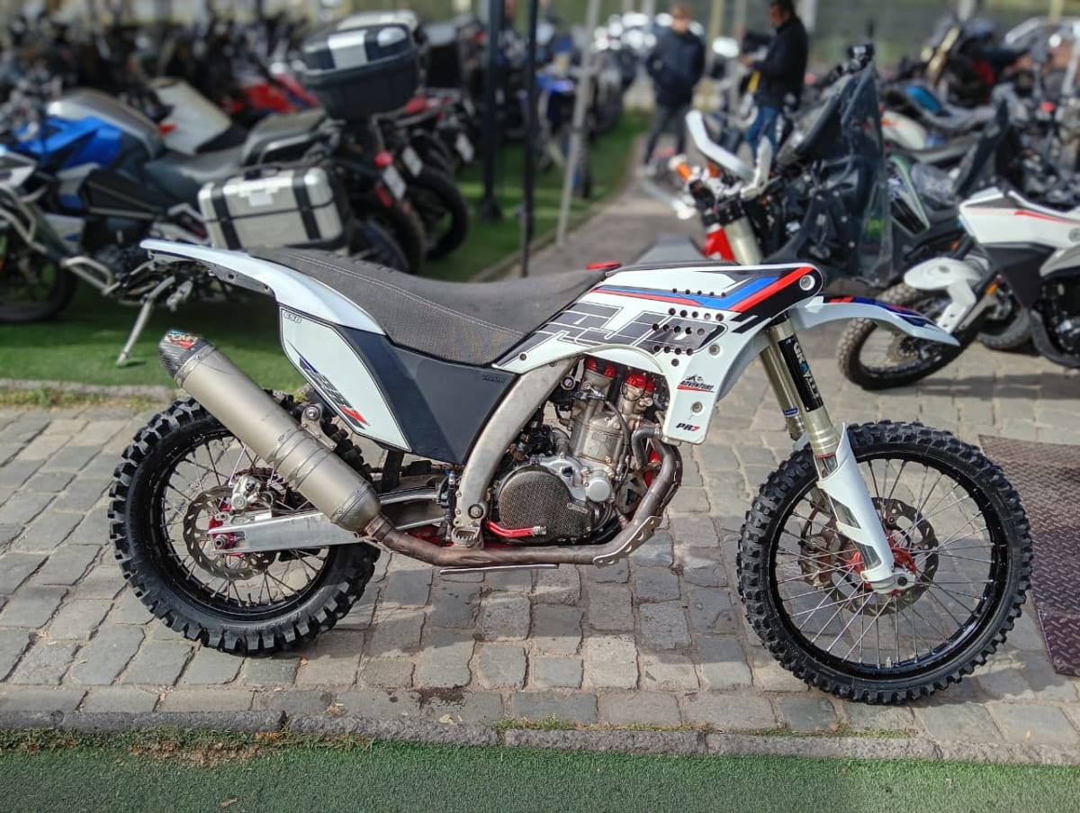 AJP PR7 20243
