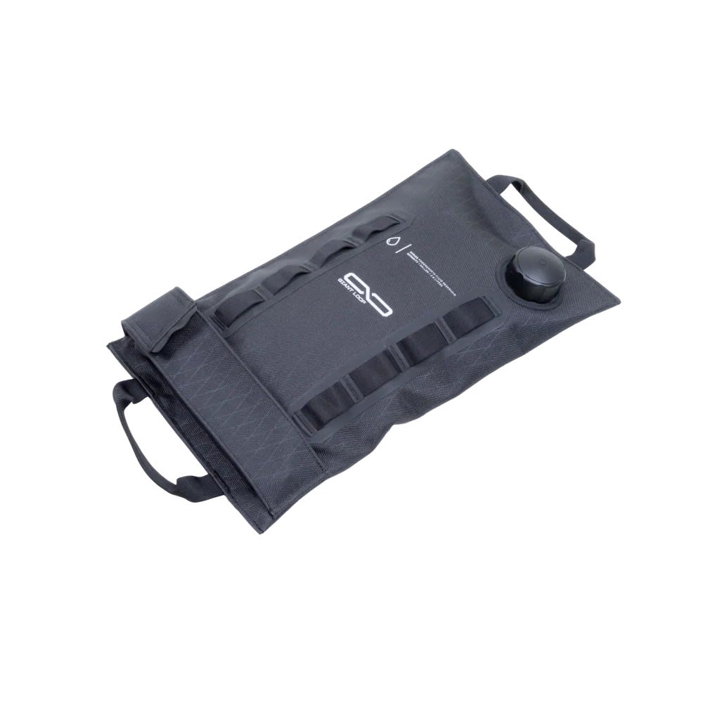 BOLSO PARA COMBUSTIBLE GIANT LOOP ARMADILLO BAG 1 GALÓN - NEGRO1