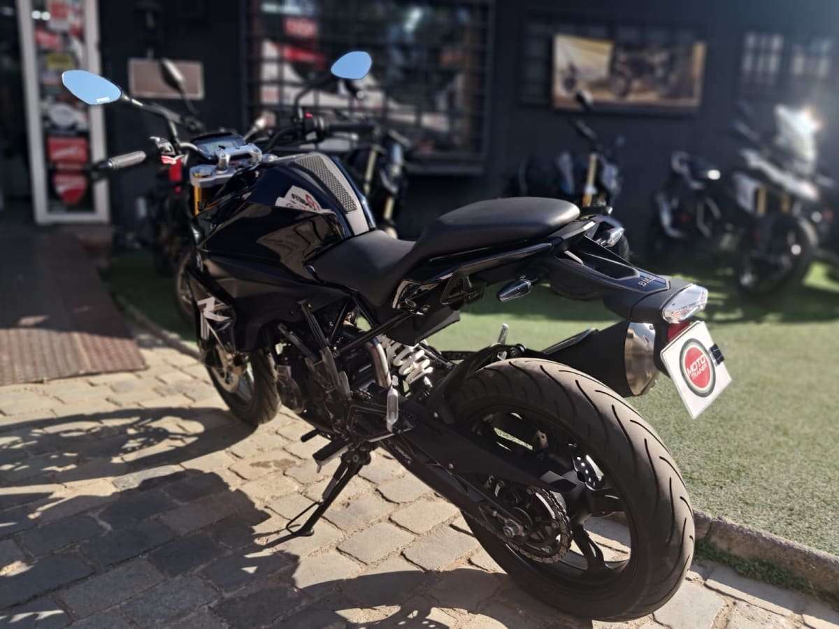 BMW G310 R 20256