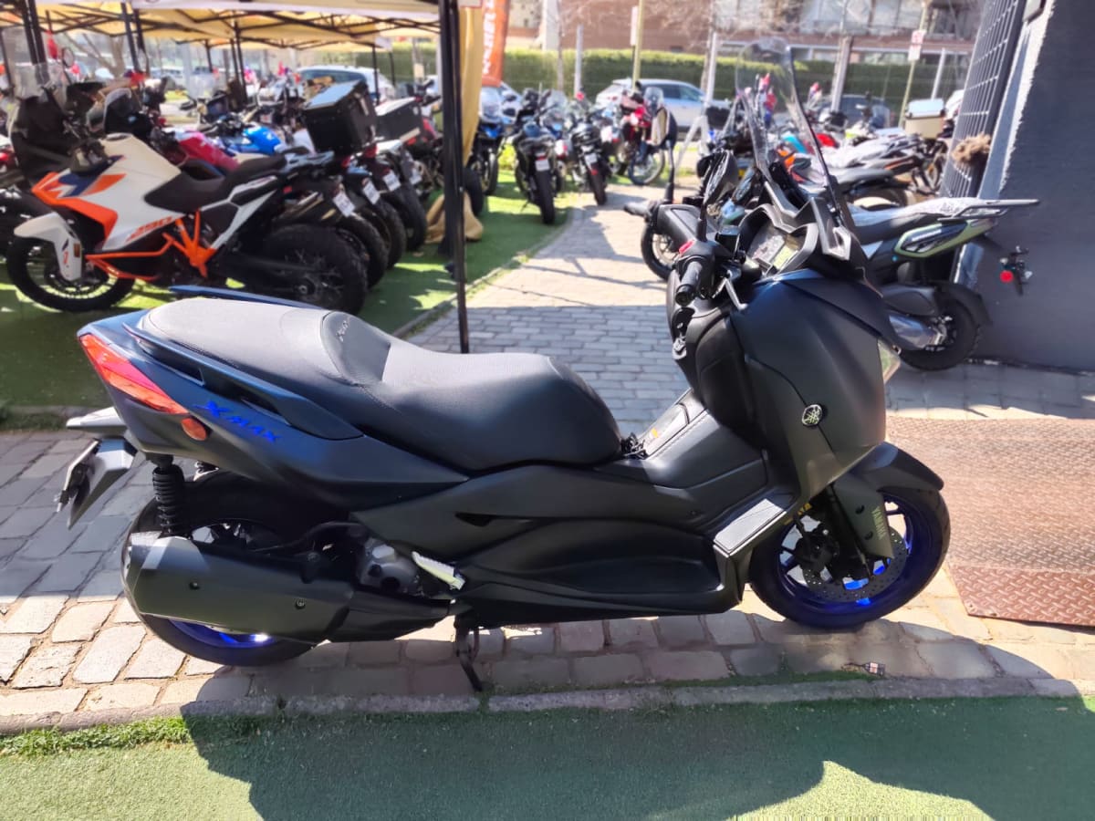 YAMAHA XMAX 300 20242
