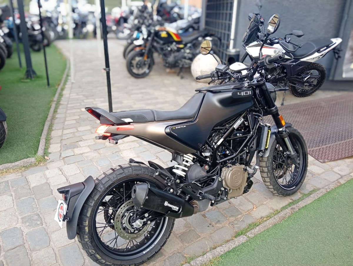 HUSQVARNA SVARTPILEN 401 20224