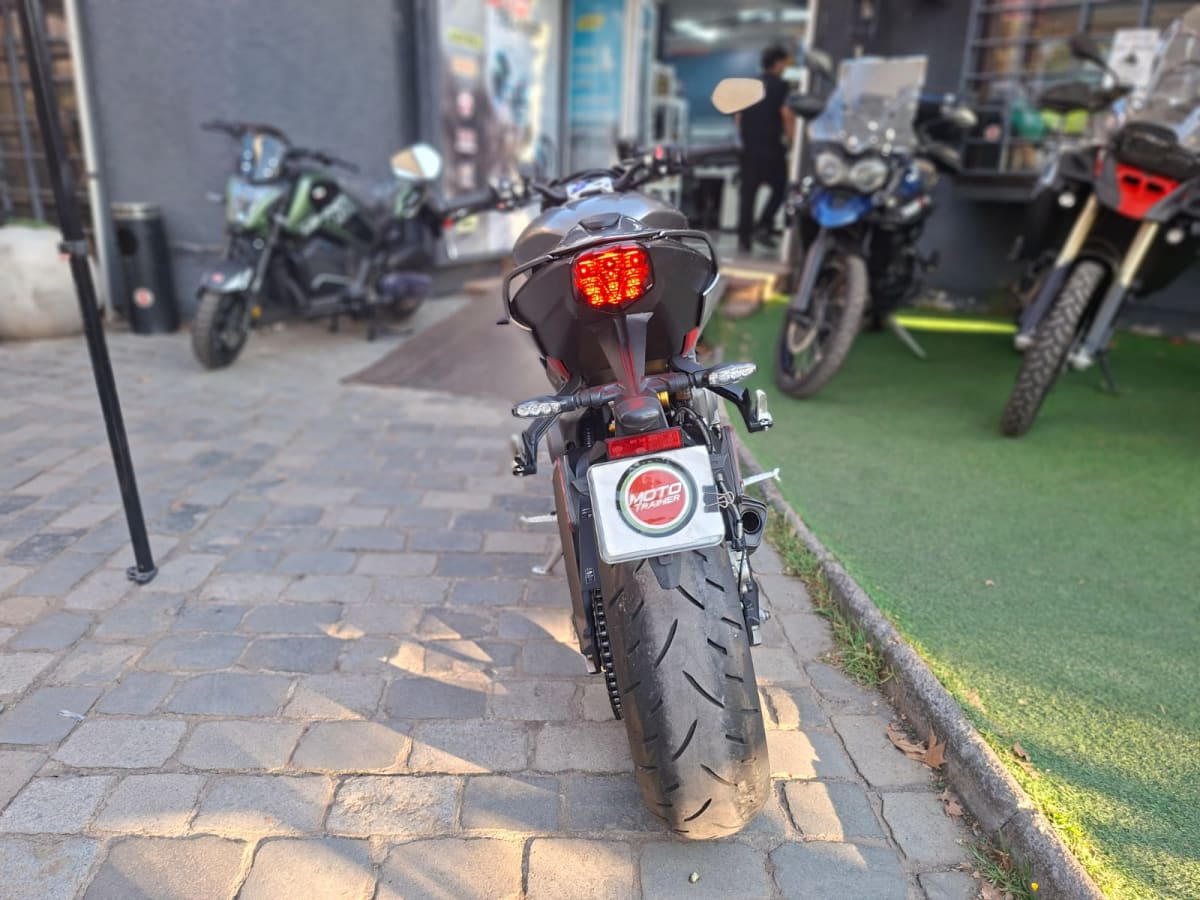 TRIUMPH STREET TRIPLE RS 765 20224