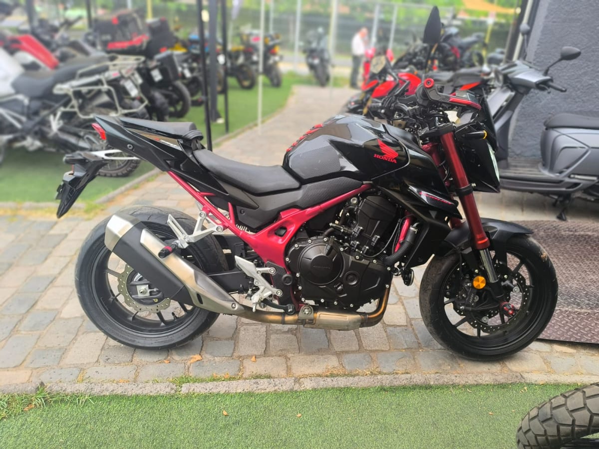 HONDA HORNET 750 20252