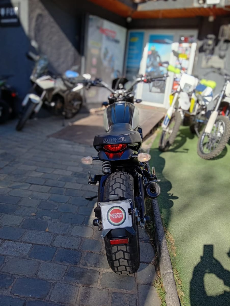 DUCATI SCRAMBLER 800 DARK 20235