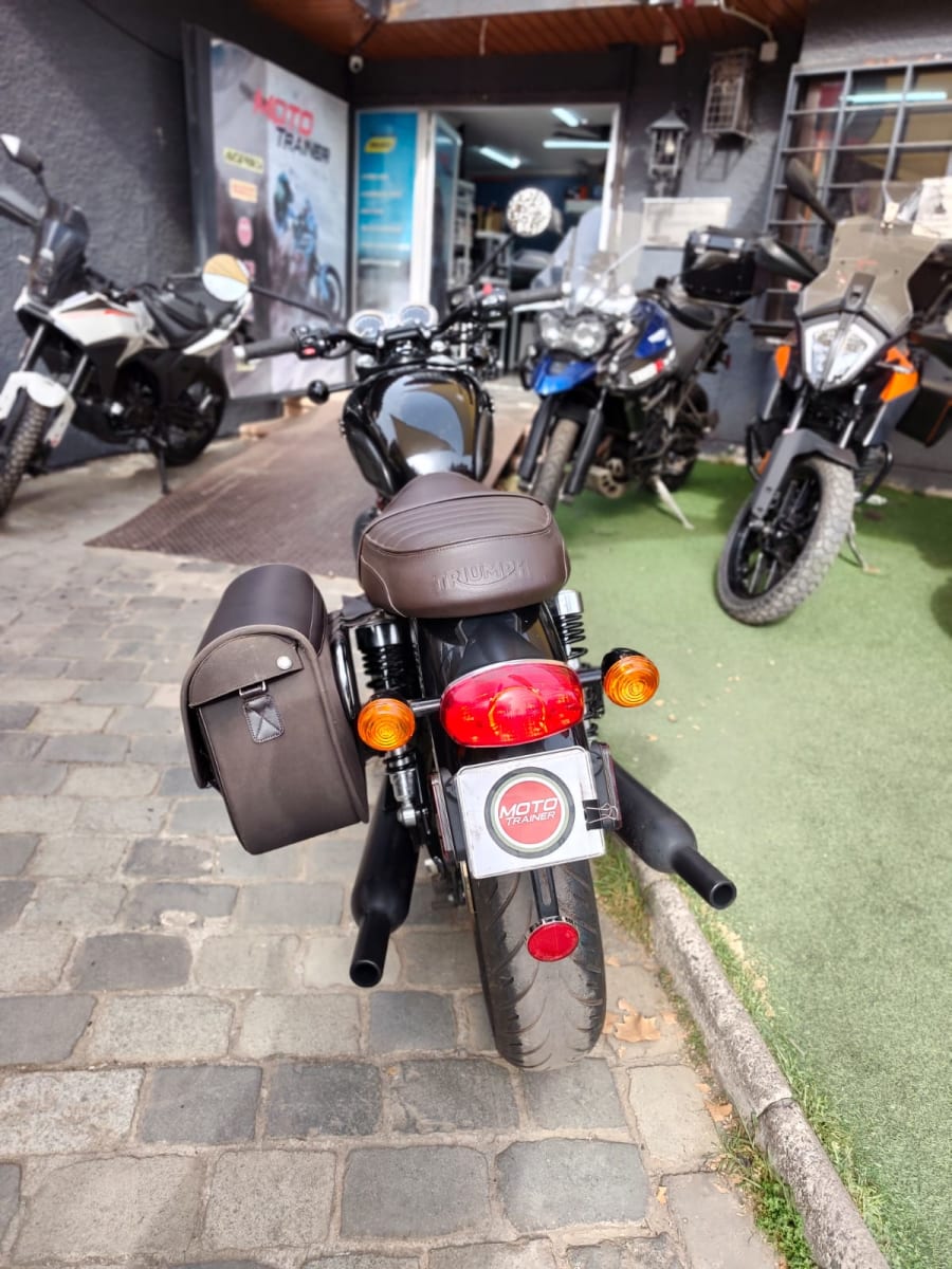 TRIUMPH BONNEVILLE T120 20244