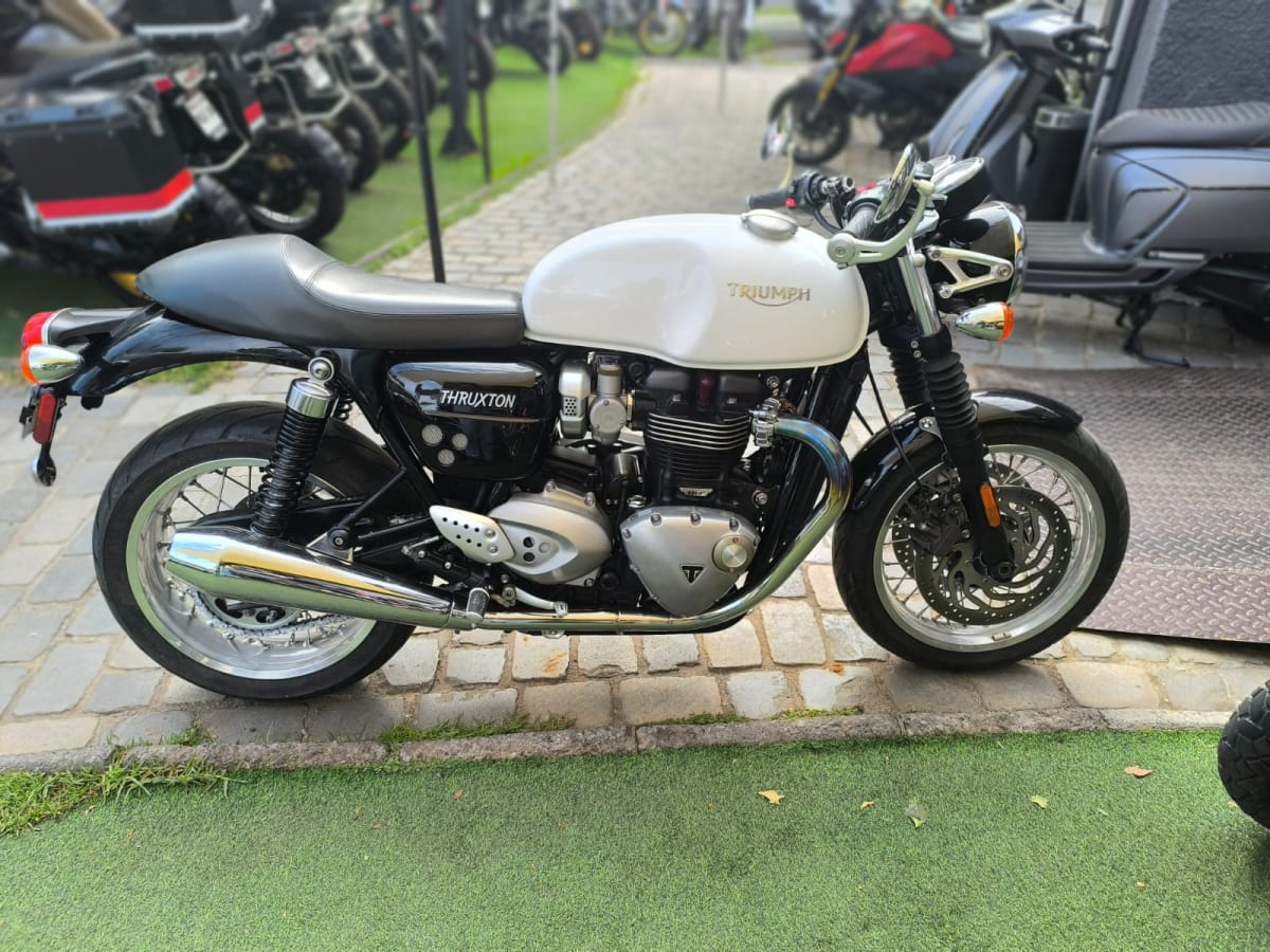 TRIUMPH THRUXTON 1200 20173