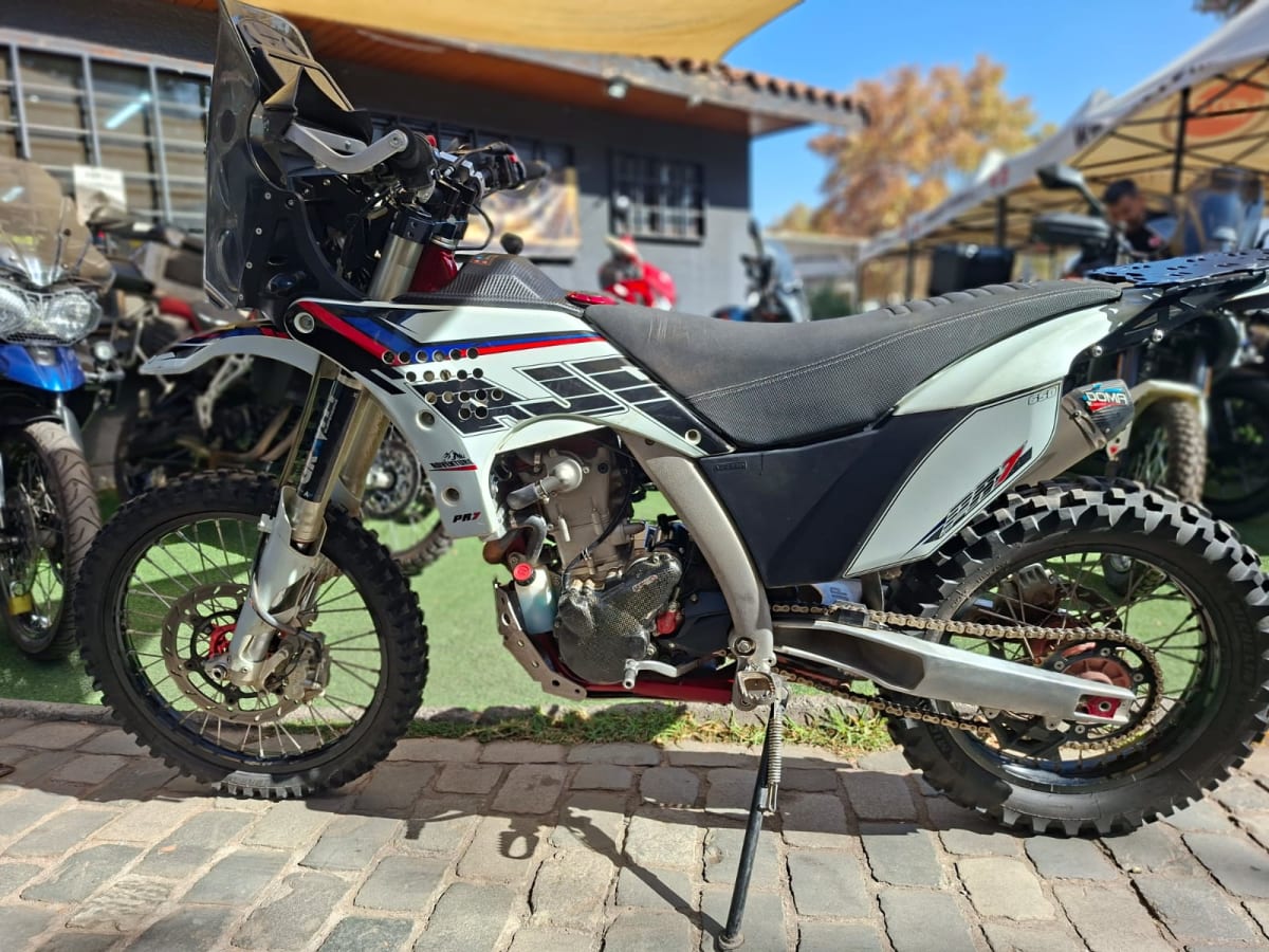 AJP PR7 20256