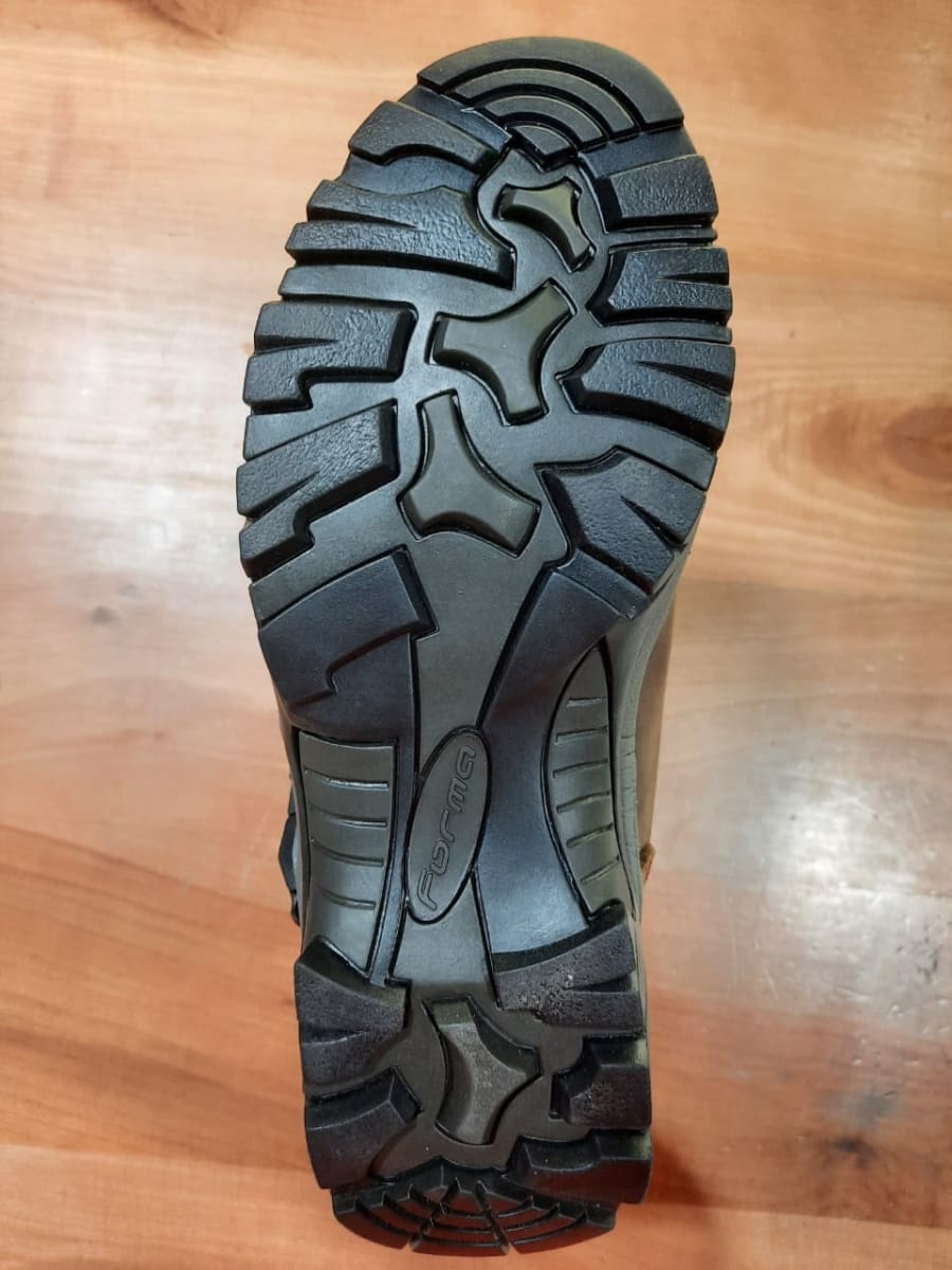 Forma – Adventure Low café T-454