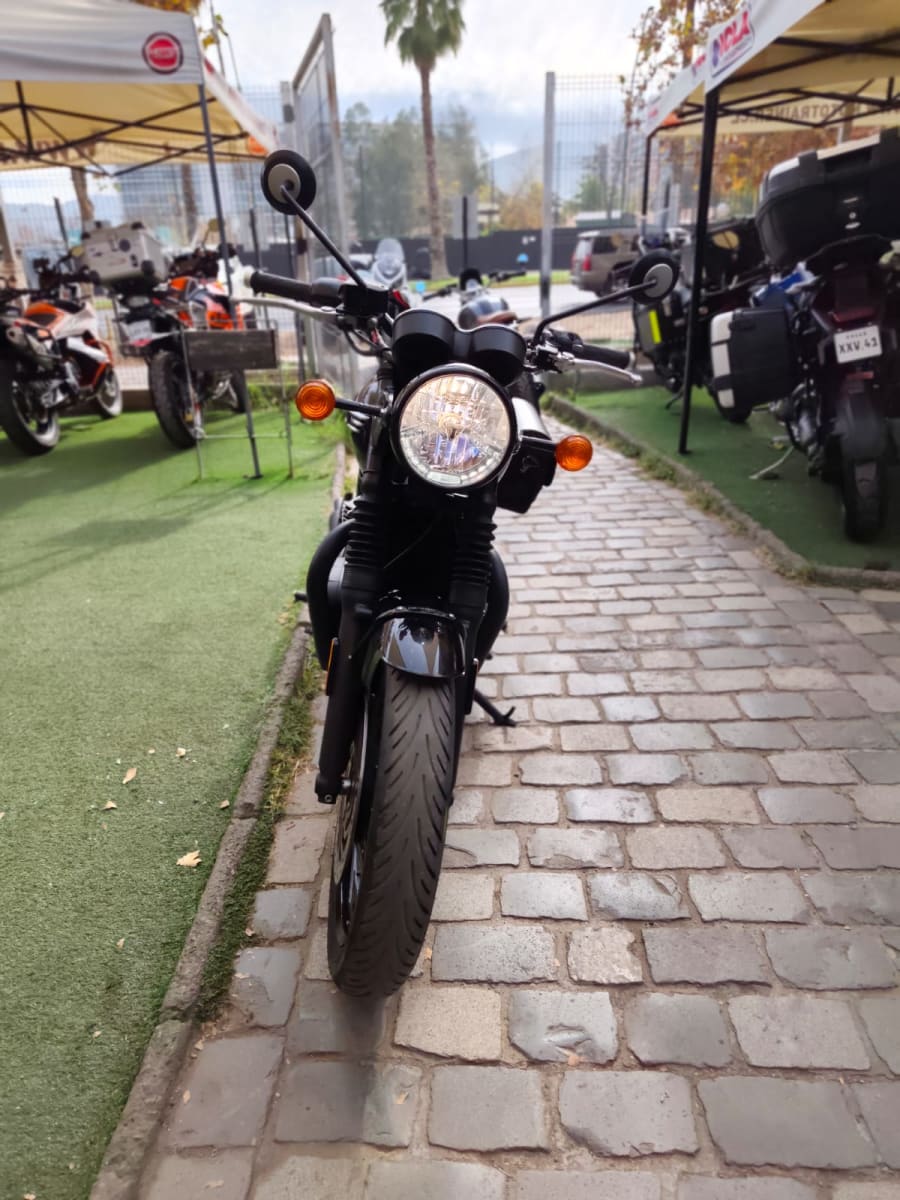 TRIUMPH BONNEVILLE T120 20245