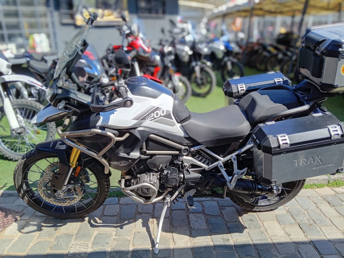 TRIUMPH TIGER 1200 RALLY PRO 20237