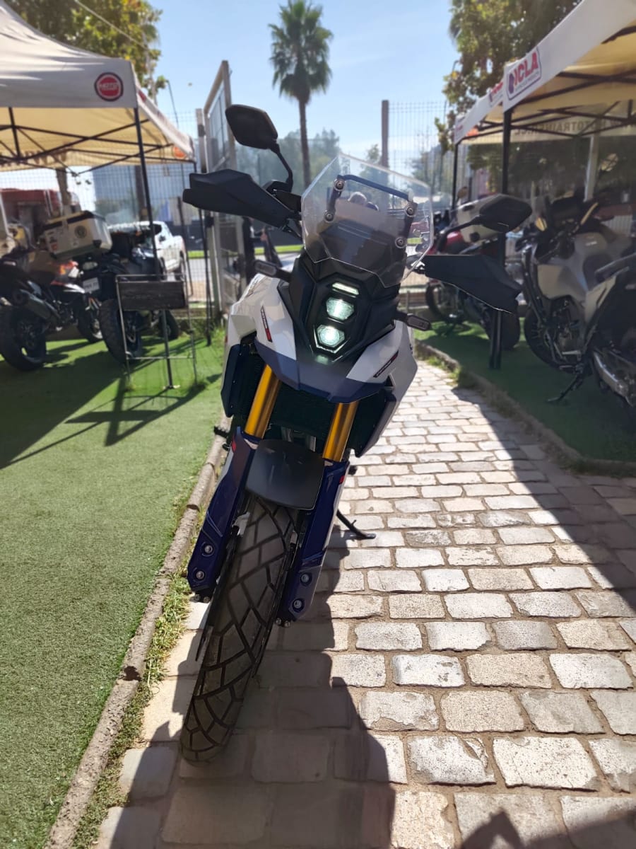 SUZUKI V-STROM DR 800 DE 20264