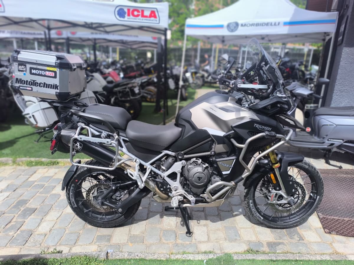 TRIUMPH TIGER 1200 RALLY EXPLORER 20251