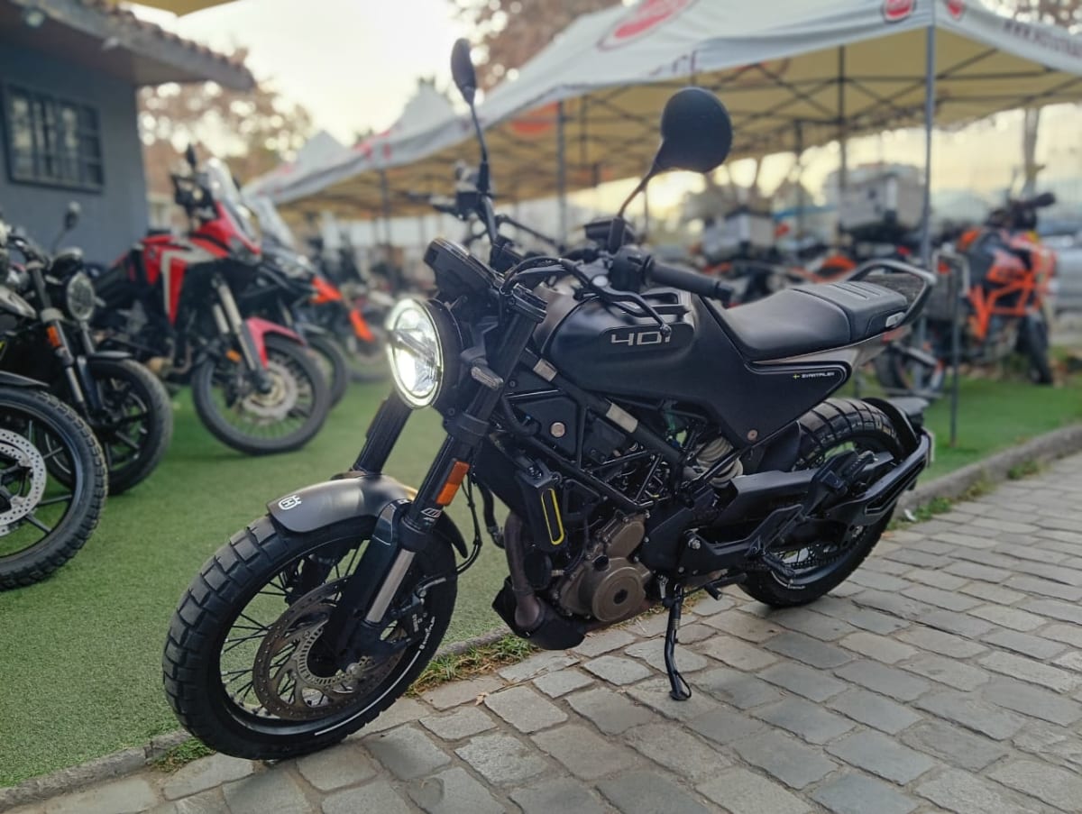 HUSQVARNA SVARTPILEN 401 20228