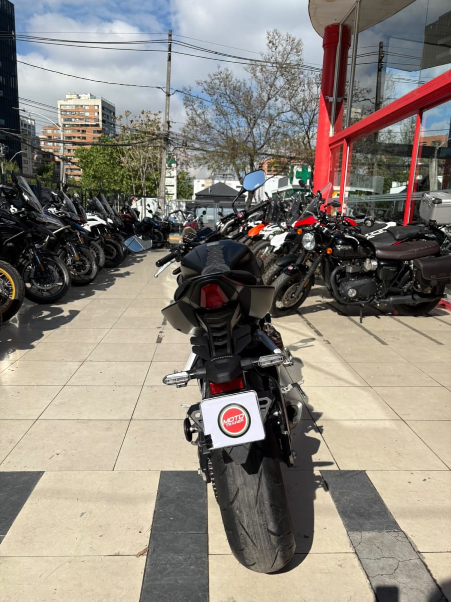 HONDA CB650R 20268