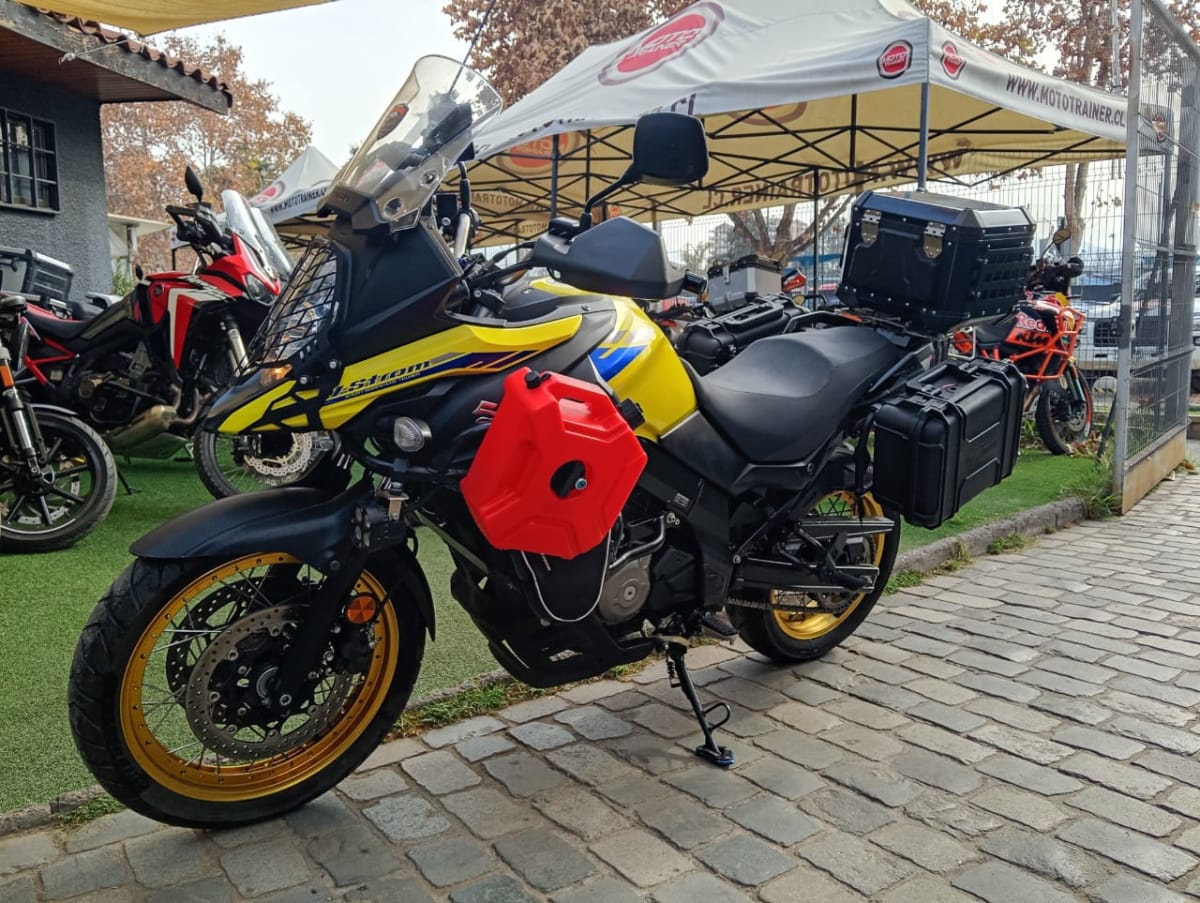 Suzuki V-Strom DL 650 XA 20238