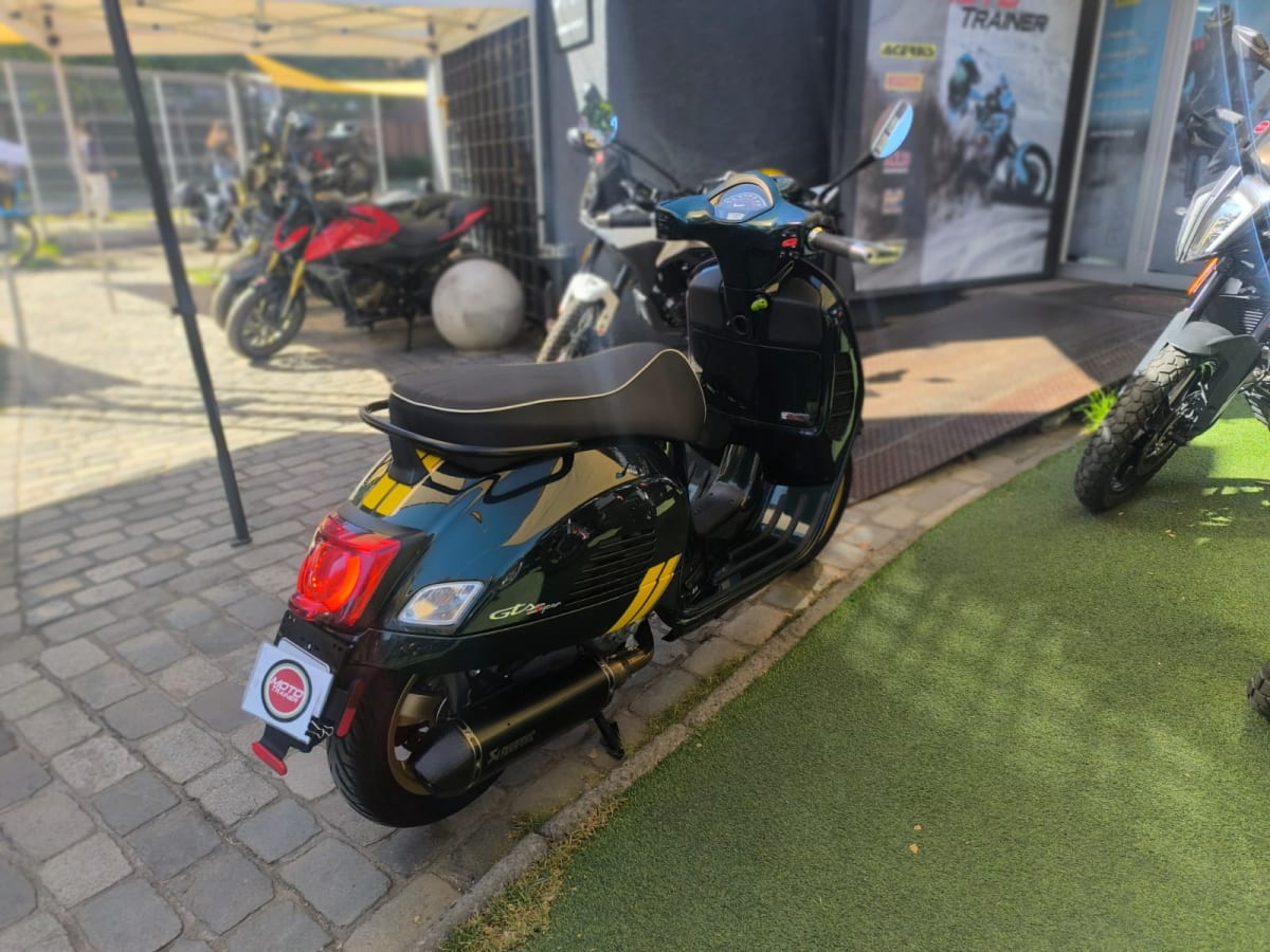 VESPA GTS 300 20221