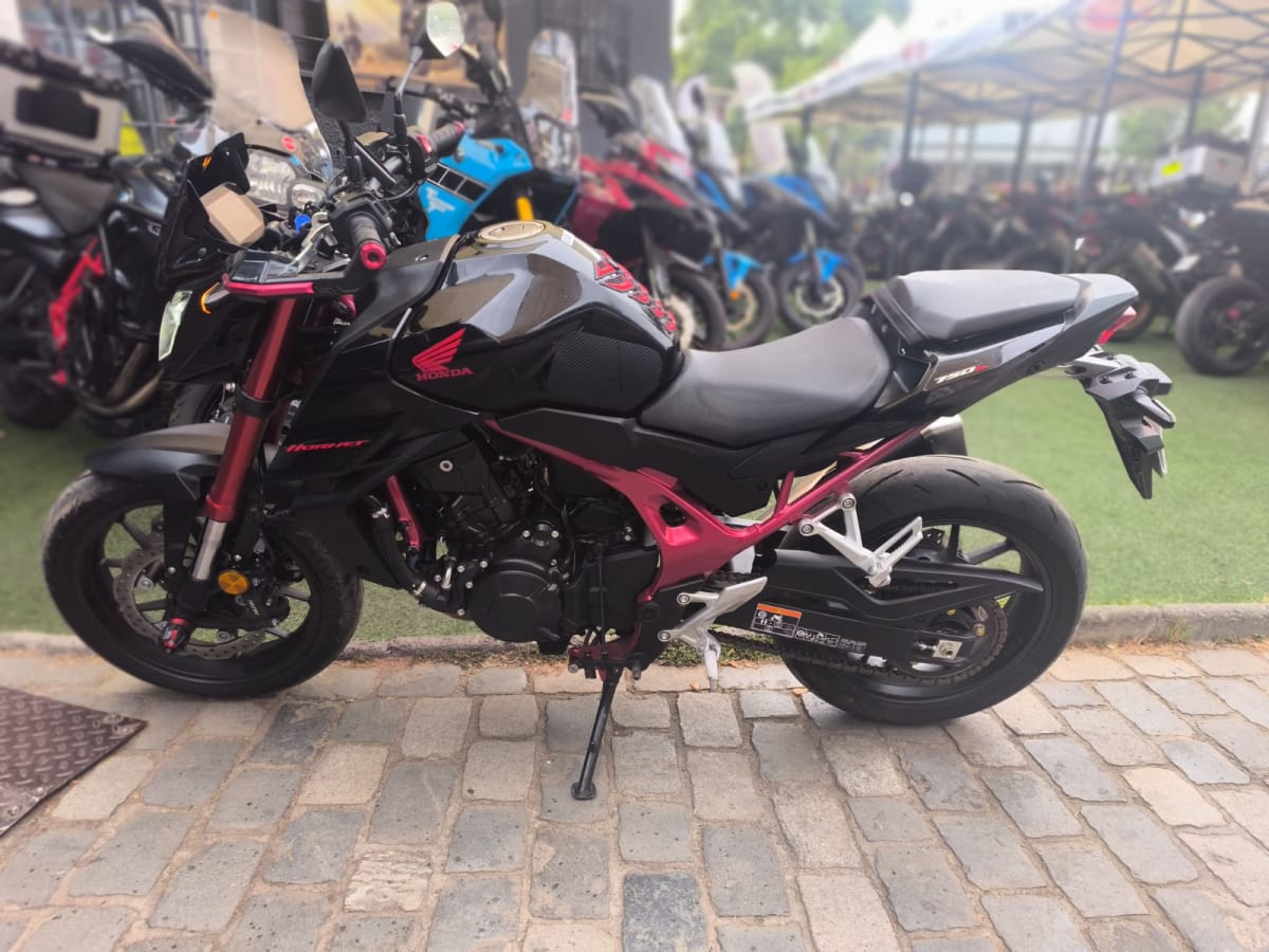 HONDA HORNET 750 20254