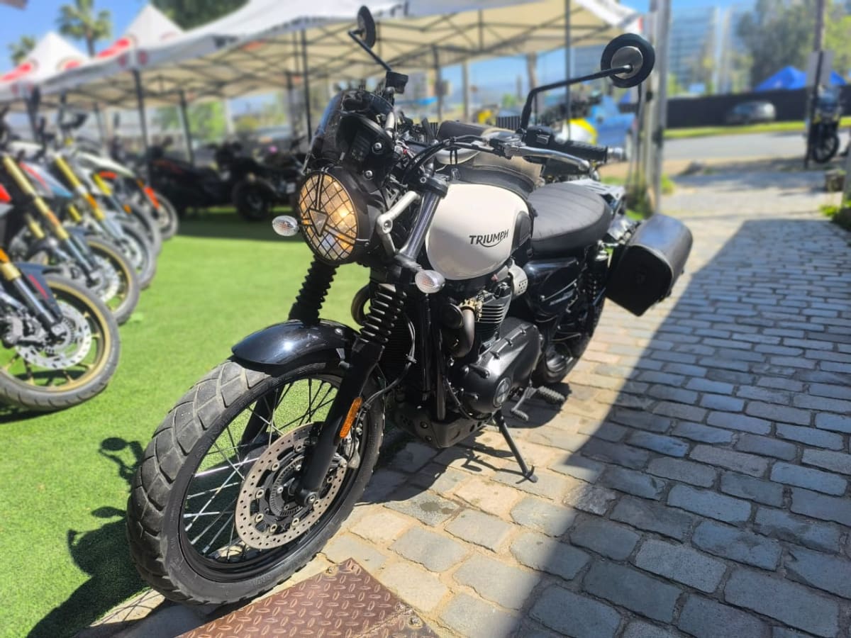 TRIUMPH STREET SCRAMBLER 20198