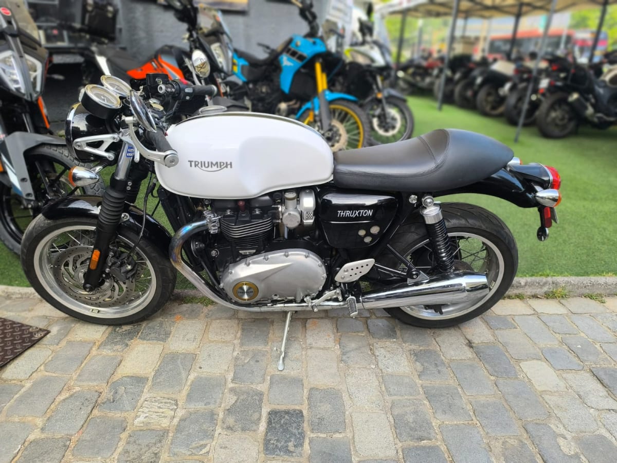 TRIUMPH THRUXTON 1200 20176