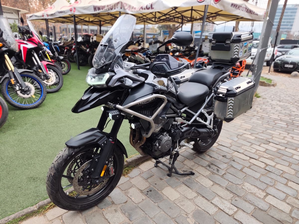 TRIUMPH TIGER 1200 GT PRO 20256