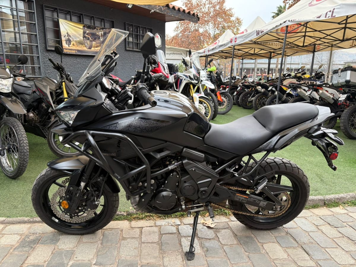 KAWASAKI VERSYS 650 20246