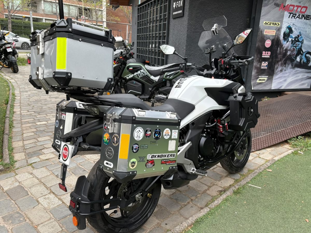 CF MOTO 700 MT 20258