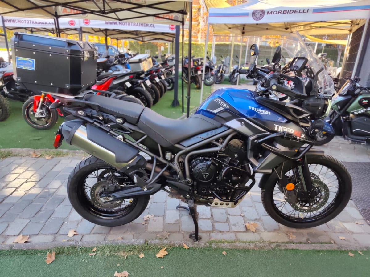 TRIUMPH TIGER 800 XCX 20177