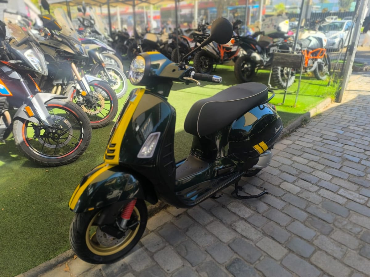 VESPA GTS 300 20227