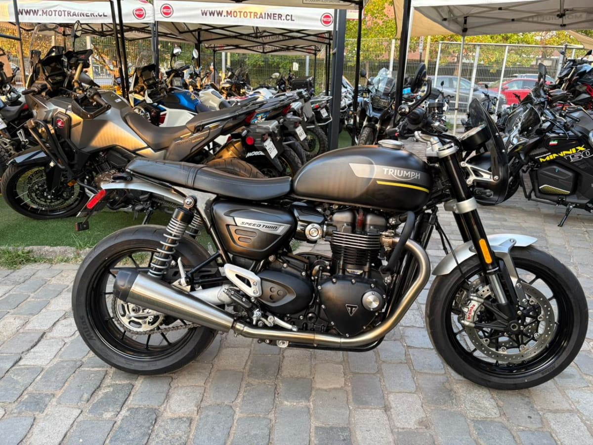 TRIUMPH SPEED TWIN 1200 20228