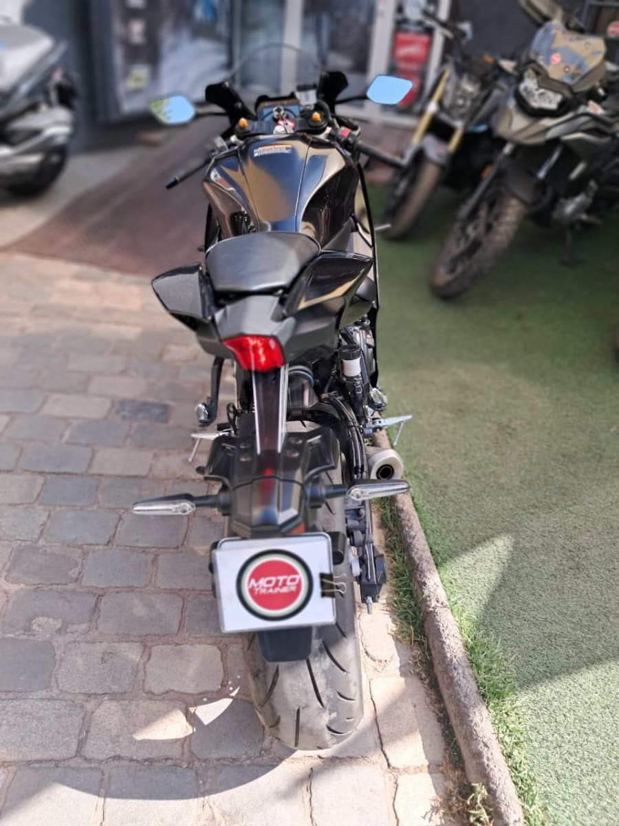 YAMAHA YZF R7 20236