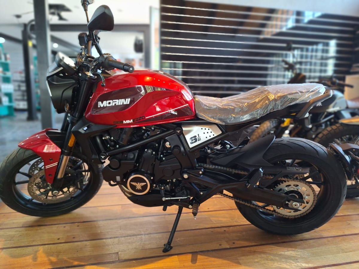 MOTO MORINI SEIEMMEZZO STR 20245