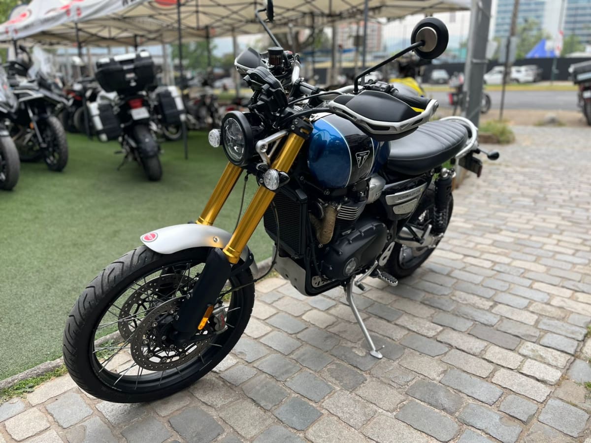 TRIUMPH SCRAMBLER 1200 XE 20214