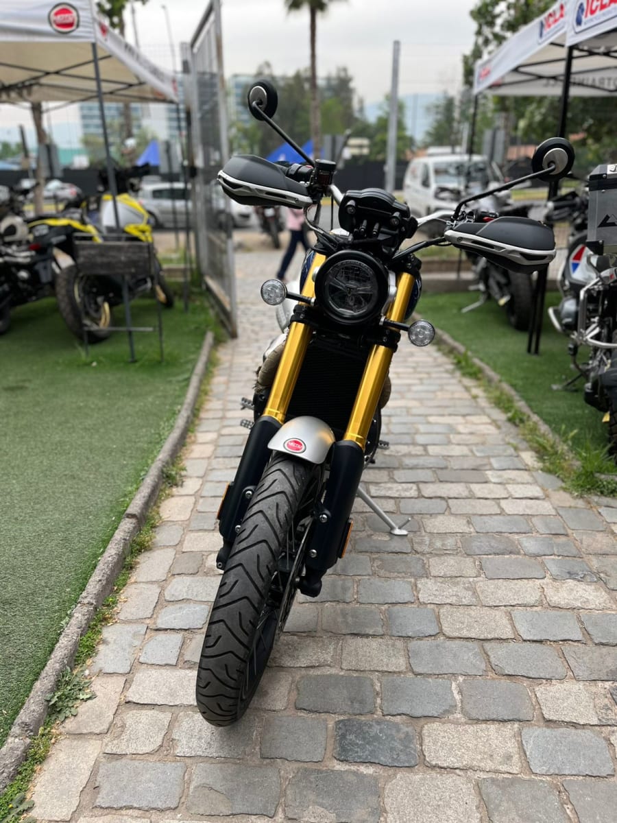 TRIUMPH SCRAMBLER 1200 XE 20217