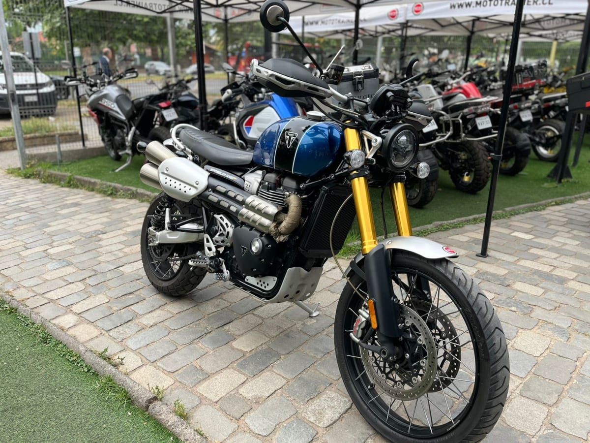 TRIUMPH SCRAMBLER 1200 XE 20211
