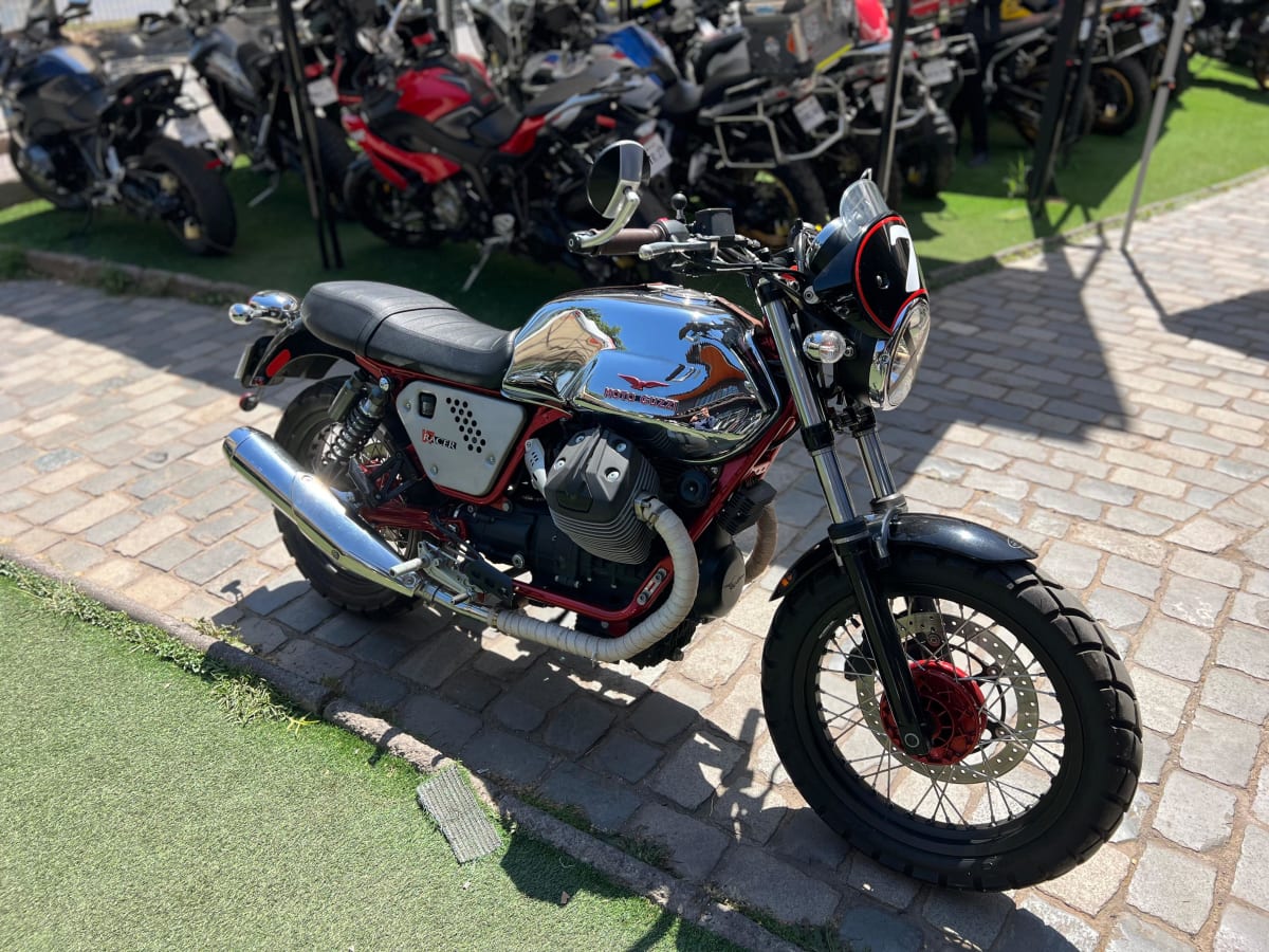 MOTO GUZZI V7 RACER 20131